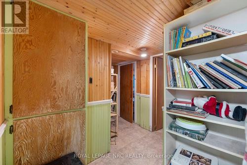 32 Ambrose Street, St. Catharines (Ridley), ON - Indoor Photo Showing Other Room