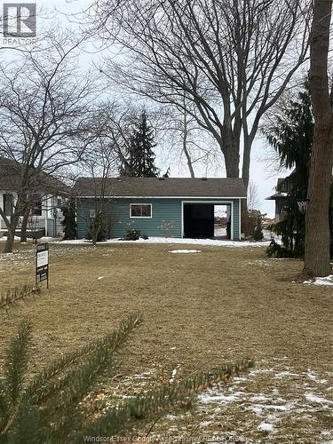 927 Iler Beach Road, Essex, ON 