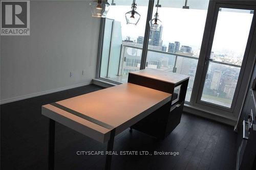 4810 - 197 Yonge Street, Toronto, ON - 