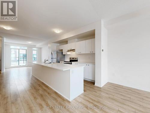 Dining Room - 64 Emmas Way, Whitby, ON - Indoor Photo Showing Kitchen