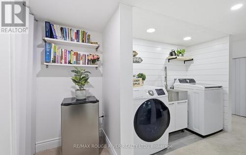 7 Hemans Court, Ajax, ON - Indoor Photo Showing Laundry Room