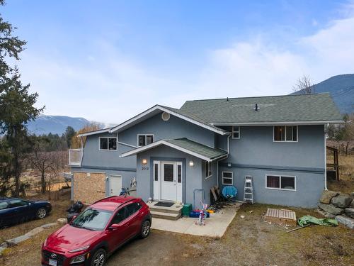 2012 Connel Road, Erickson, BC - Outdoor