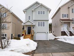 20 Glenbourne Court  Halifax, NS B3S 1E2