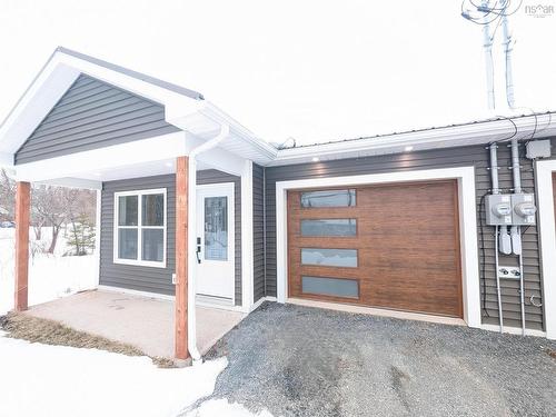 128 & 130 Renfrew Road, Enfield, NS 