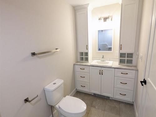 128 & 130 Renfrew Road, Hants, NS 