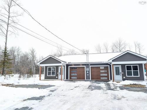 128 & 130 Renfrew Road, Hants, NS 