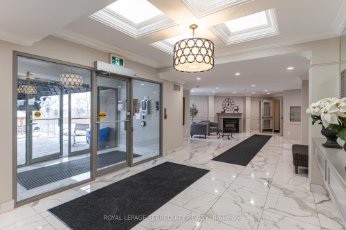 212-2085 Amherst Heights Drive, Burlington, ON - Indoor Photo Showing Other Room