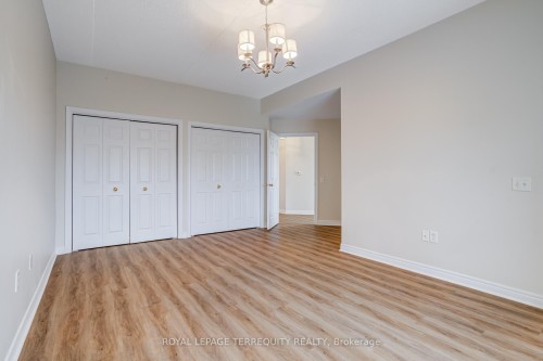 212-2085 Amherst Heights Drive, Burlington, ON - Indoor Photo Showing Other Room