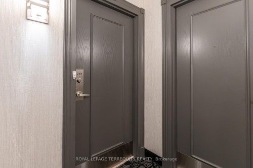 212-2085 Amherst Heights Drive, Burlington, ON - Indoor