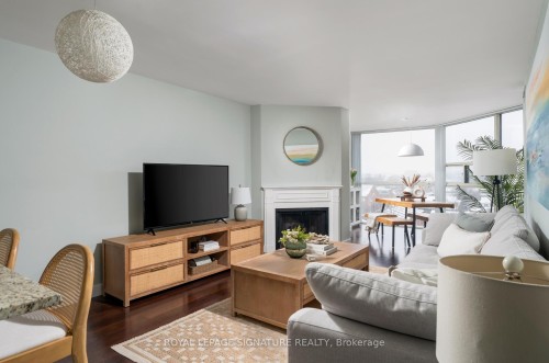 903-725 King Street W, Toronto, ON - Indoor Photo Showing Living Room With Fireplace