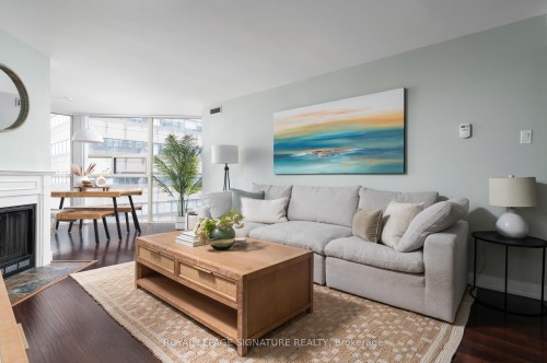 903-725 King Street W, Toronto, ON - Indoor Photo Showing Living Room With Fireplace