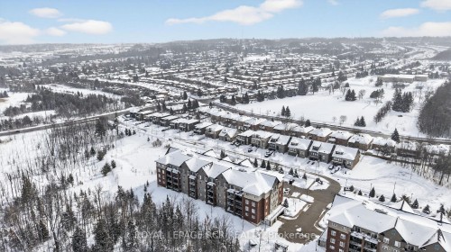 105-5 Greenwich Street, Barrie, ON - Outdoor With View