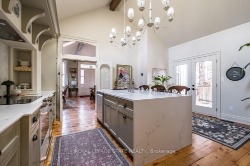 42 Melville Street, Hamilton, ON - Indoor