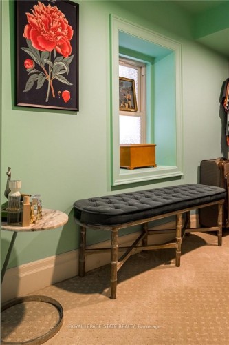 42 Melville Street, Hamilton, ON - Indoor Photo Showing Other Room