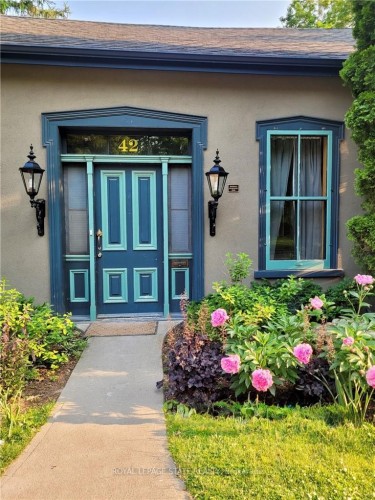 42 Melville Street, Hamilton, ON - Outdoor