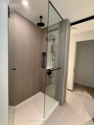 1001-55 Charles Street E, Toronto, ON - Indoor Photo Showing Bathroom