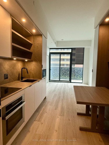 1001-55 Charles Street E, Toronto, ON - Indoor Photo Showing Kitchen