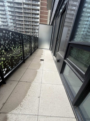 1001-55 Charles Street E, Toronto, ON -  With Exterior