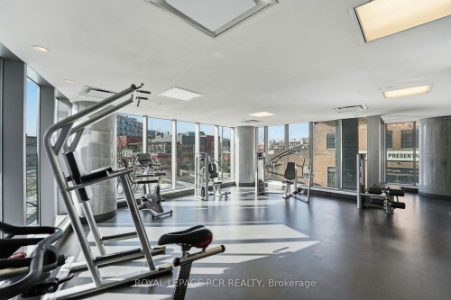1210-150 East Liberty Street, Toronto, ON - Indoor Photo Showing Gym Room
