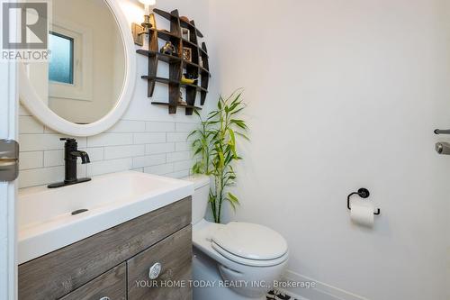 190 Main Street S, Halton Hills, ON - Indoor Photo Showing Bathroom