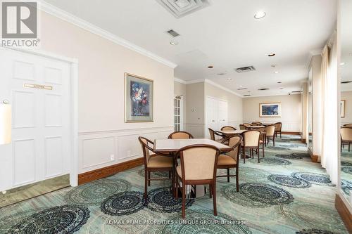 808 - 18 Concorde Place, Toronto, ON - Indoor Photo Showing Dining Room
