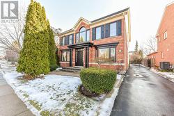 118 WESTCHESTER ROAD  Oakville, ON L6H 6H9
