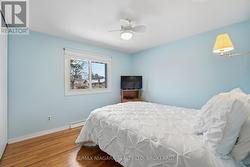 4 Natural Second Floor Bedrooms - 