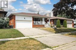 64 ORANGEWOOD CRESCENT  Toronto, ON M1W 1C7