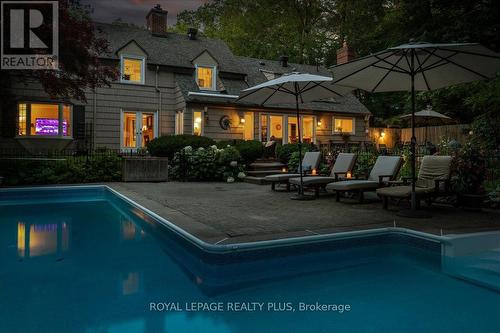 1258 Ravine Drive, Mississauga, ON - Outdoor With In Ground Pool
