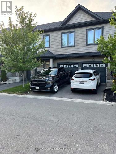 32 DENEB ROAD  Barrie, ON L4M 0K6