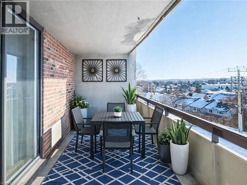 20 William Roe Boulevard Unit# 308, Newmarket, ON - Outdoor With Exterior