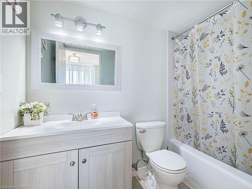 20 William Roe Boulevard Unit# 308, Newmarket, ON - Indoor Photo Showing Bathroom