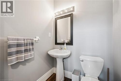 42 Fischer Court, Kitchener, ON - Indoor Photo Showing Bathroom
