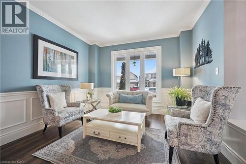 42 Fischer Court, Kitchener, ON - Indoor Photo Showing Living Room