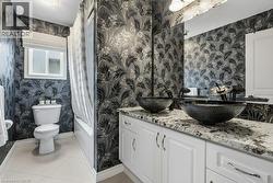 5pc Hallway bathroom - 