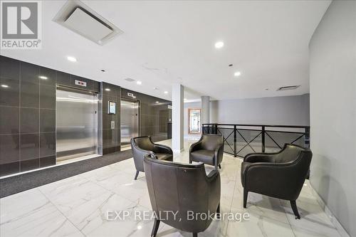 519 - 1415 Lawrence Avenue W, Toronto, ON 