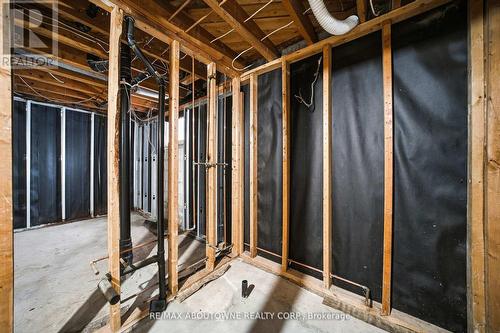 276 Lakeshore Road W, Oakville, ON 