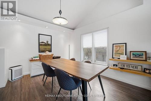 276 Lakeshore Road W, Oakville, ON 