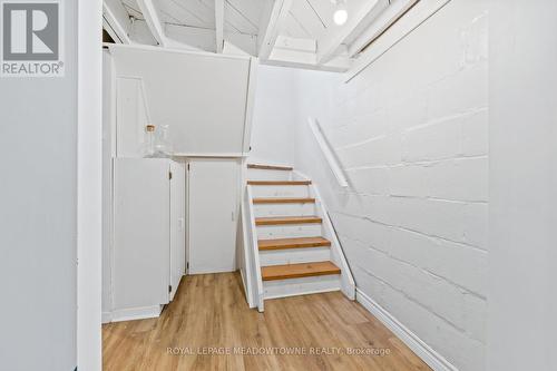 2 Ostrander Boulevard, Halton Hills, ON - Indoor Photo Showing Other Room