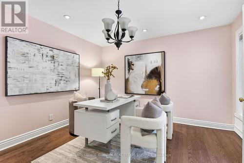 117 Miller Drive, Hamilton, ON - Indoor Photo Showing Other Room