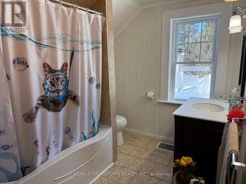 semi ensuite - 112 Arthur Street, Powassan, ON 
