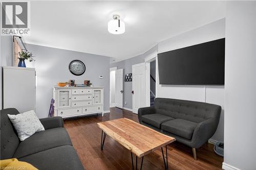 27 Mayflower Avenue, Hamilton, ON 