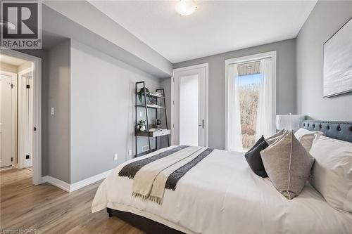 261 Woodbine Avenue Unit# 35, Kitchener, ON - Indoor Photo Showing Bedroom