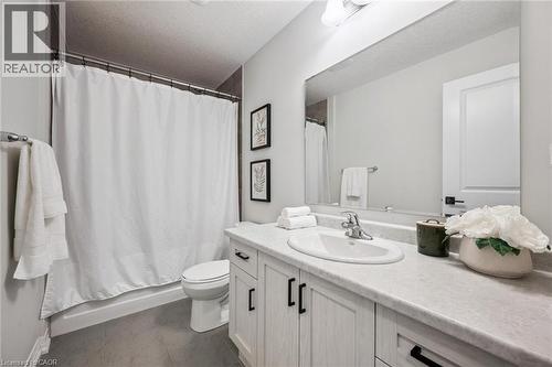261 Woodbine Avenue Unit# 35, Kitchener, ON - Indoor Photo Showing Bathroom