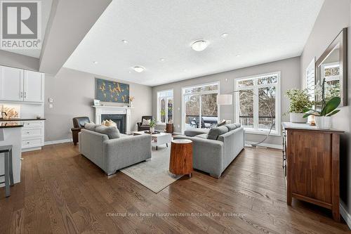 22 Rooke Court, Guelph (Willow West/Sugarbush/West Acres), ON 