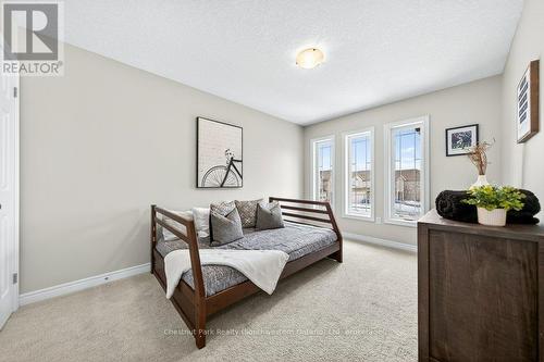 Bed #2 - 22 Rooke Court, Guelph (Willow West/Sugarbush/West Acres), ON 