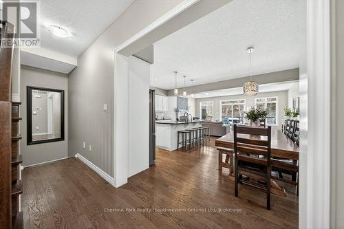 22 Rooke Court, Guelph (Willow West/Sugarbush/West Acres), ON 