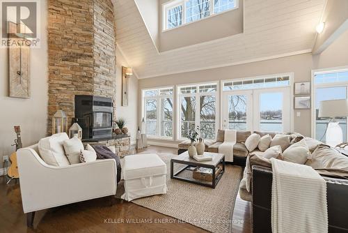 7 Peninsula Drive, Kawartha Lakes (Emily), ON 