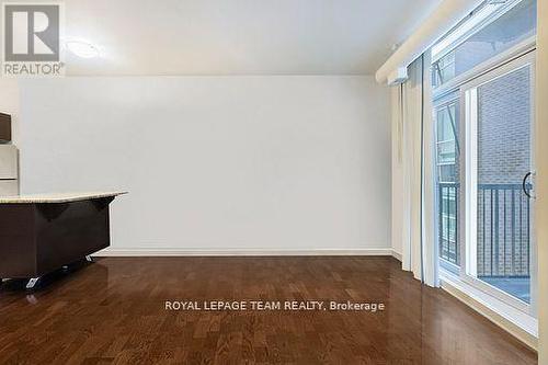 308 - 360 Cumberland Street, Ottawa, ON - Indoor Photo Showing Other Room