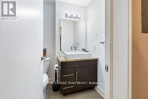 308 - 360 Cumberland Street, Ottawa, ON - Indoor Photo Showing Bathroom
